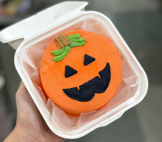 Pumpkin Mini Cake